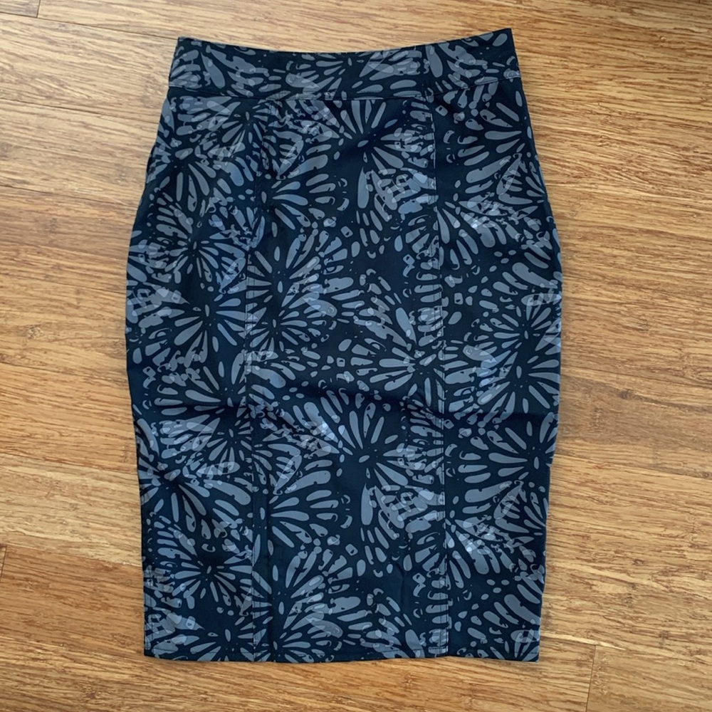 NWT Rip Skirt Hawaii - Black Shibori size XS wrap length 3 - Swim cover - Picture 3 of 4